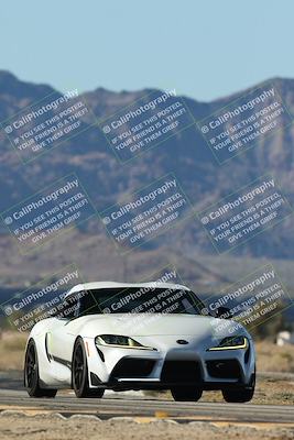 media/Nov-23-2025-Speed Ventures (Sun) [[88f20b6e61]]/6-Yellow Group/Session 1 (Turns 16 and 17 Exit)/